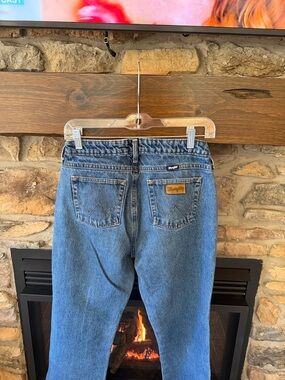 Wrangler Medium Blue High-Rise Denim Jeans